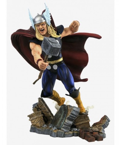 Diamond Select Marvel Thor War Pose Statue $23.45 Statues